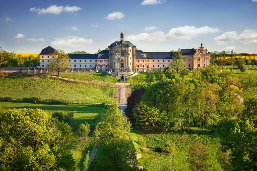 Jeschkeho vila a Lázeňský dům Kuks Exterior foto